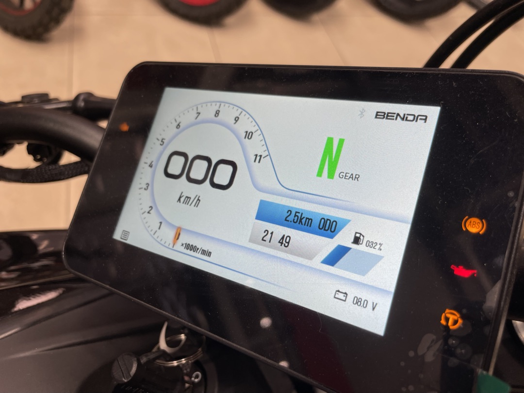 Мотоцикл Benda LFS 700 в Уссурийске