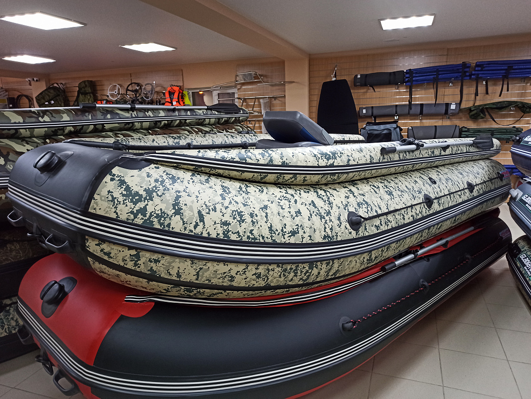 Лодка MISHIMO FAMILY LITE DF 430 в Уссурийске