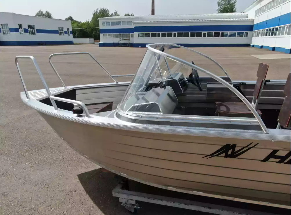 Алюминиевая лодка  Неман-400 DCM NEW в Уссурийске