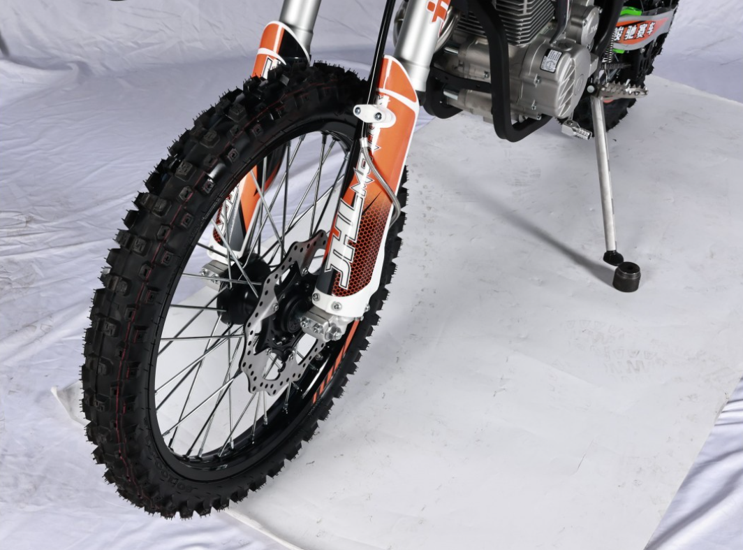 Мотоцикл JHLMOTO JHL LX1 CB250 (172FMM-3A) в Уссурийске