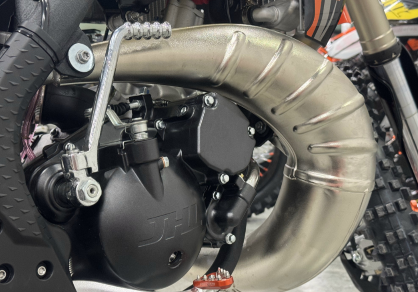 Мотоцикл JHLMOTO JHL M5 MT250 (1E66MM) в Уссурийске