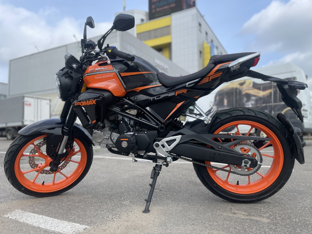 Мопед PROMAX CB150R (49) в Уссурийске