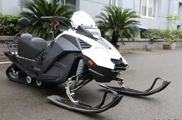 Снегоход ULAR 220 в Уссурийске