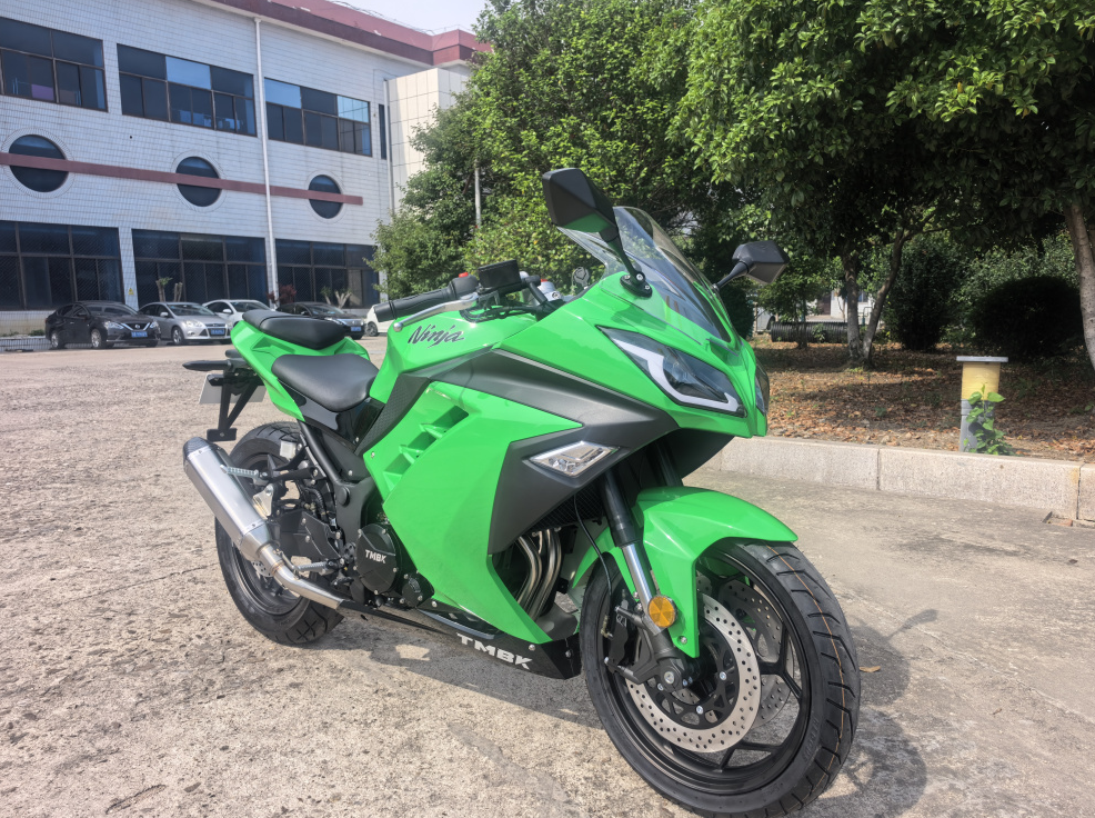 Мотоцикл TMBK Ninja 400cc в Уссурийске
