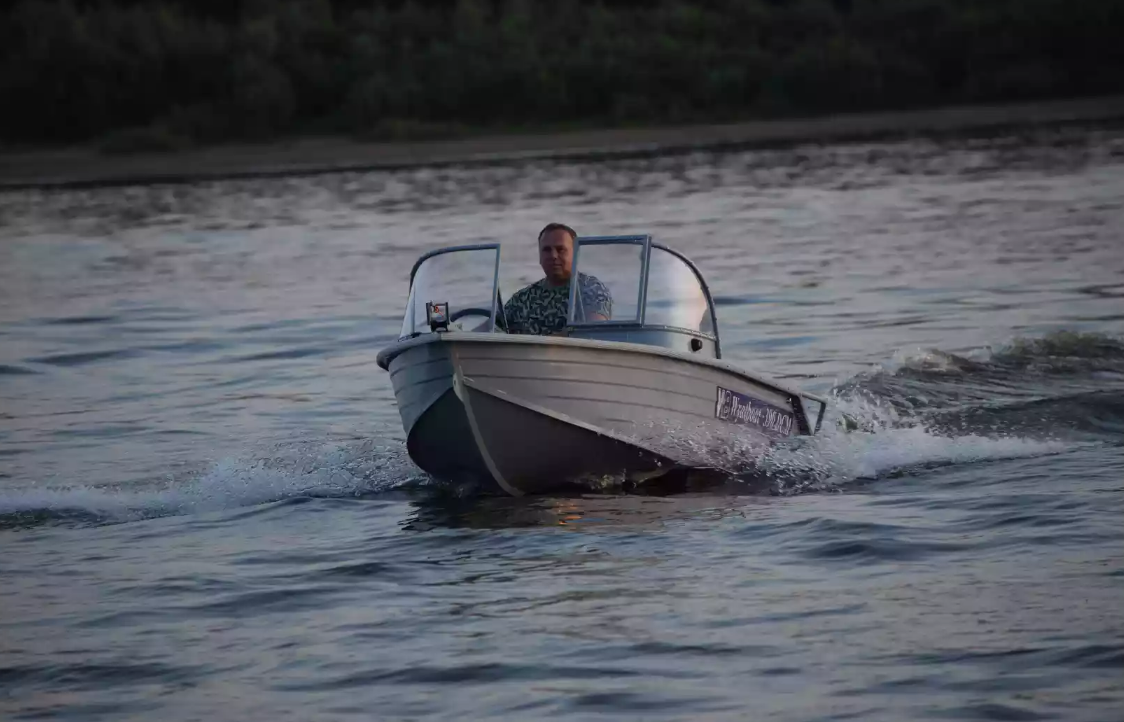 Алюминиевая лодка Wyatboat-390 DCM в Уссурийске