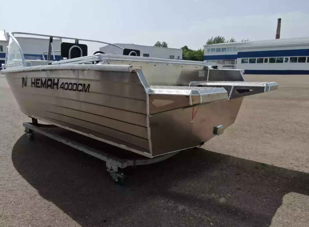 Алюминиевая лодка  Неман-400 DCM NEW в Уссурийске