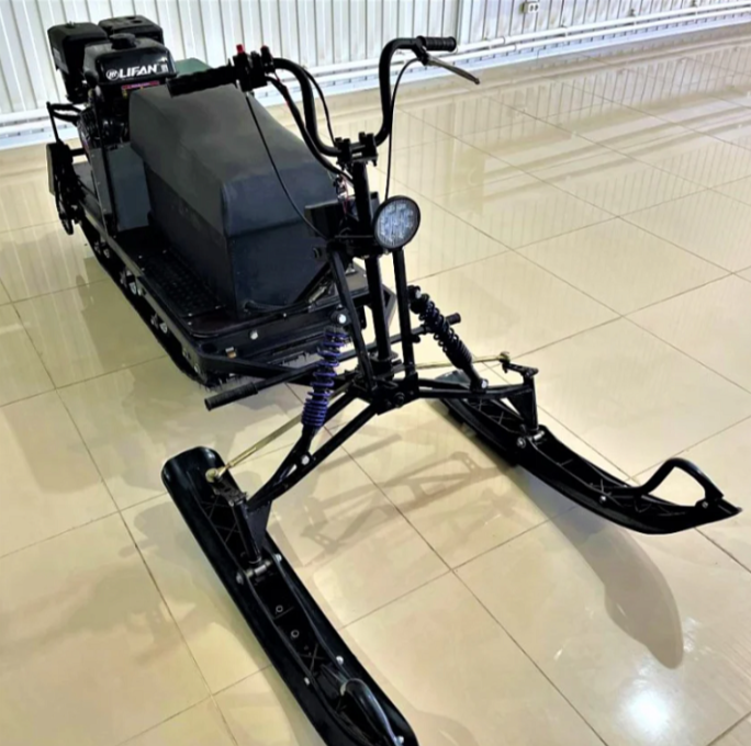 Мотобуксировщик ЕНОТ 4М в Уссурийске