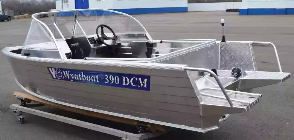 Алюминиевая лодка Wyatboat-390 DCM Увеличенный борт в Уссурийске