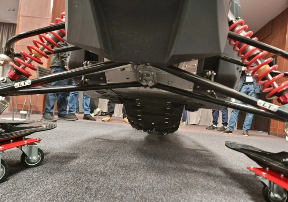 Снегоход AODES Siberiacross 1000 WT 508mm LCD 6.8 в Уссурийске