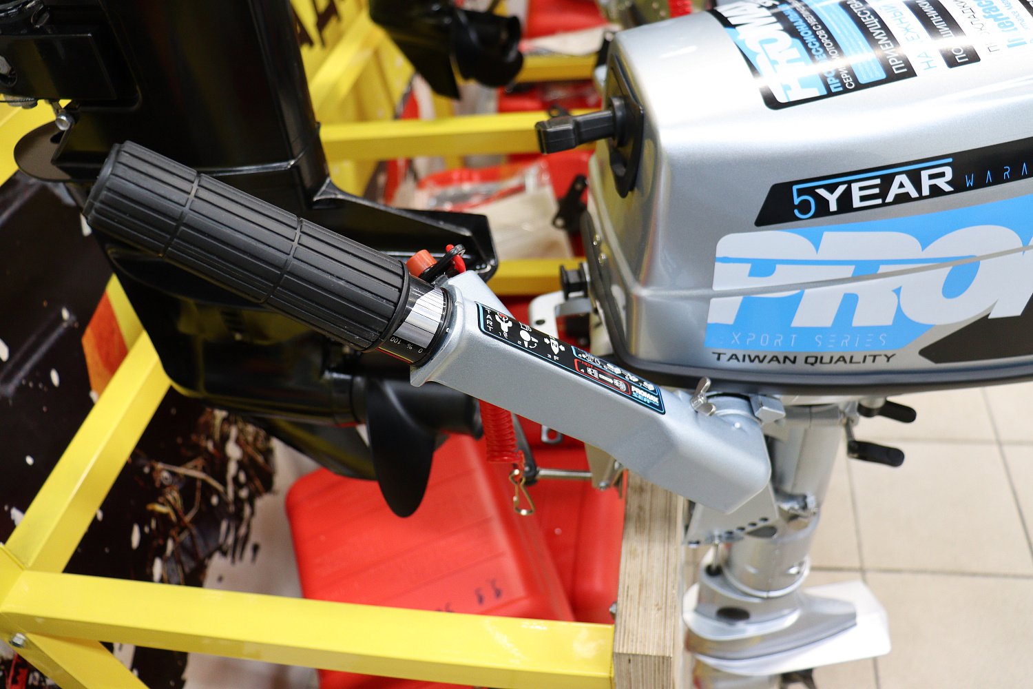 Лодочный мотор PROMAX SP5FHS (внешний бак 12 л) в Уссурийске