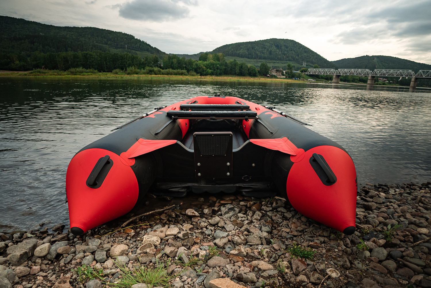 Лодка MISHIMO RIVER JET 390 под водомет в Уссурийске