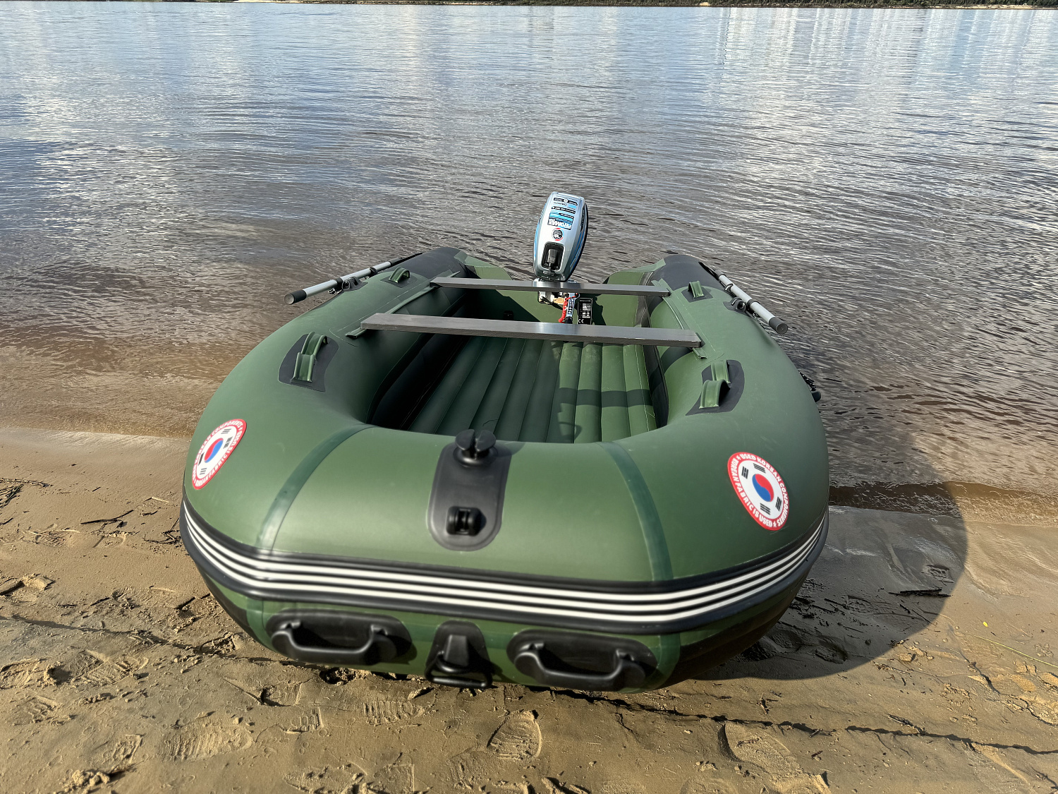 Лодка MISHIMO BIG FLOOR 380 в Уссурийске