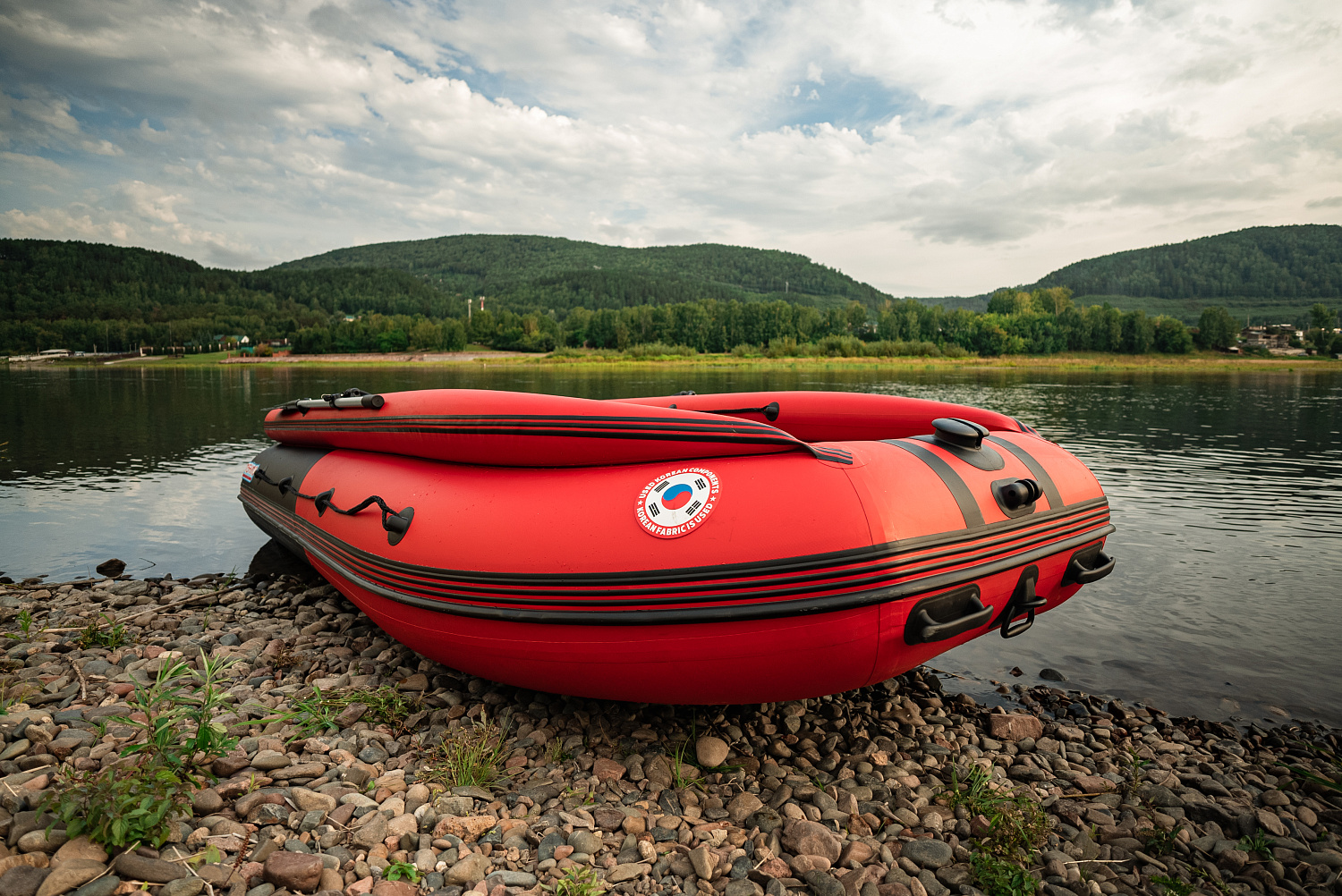 Лодка MISHIMO RIVER FJET PRO 430  под водомет в Уссурийске