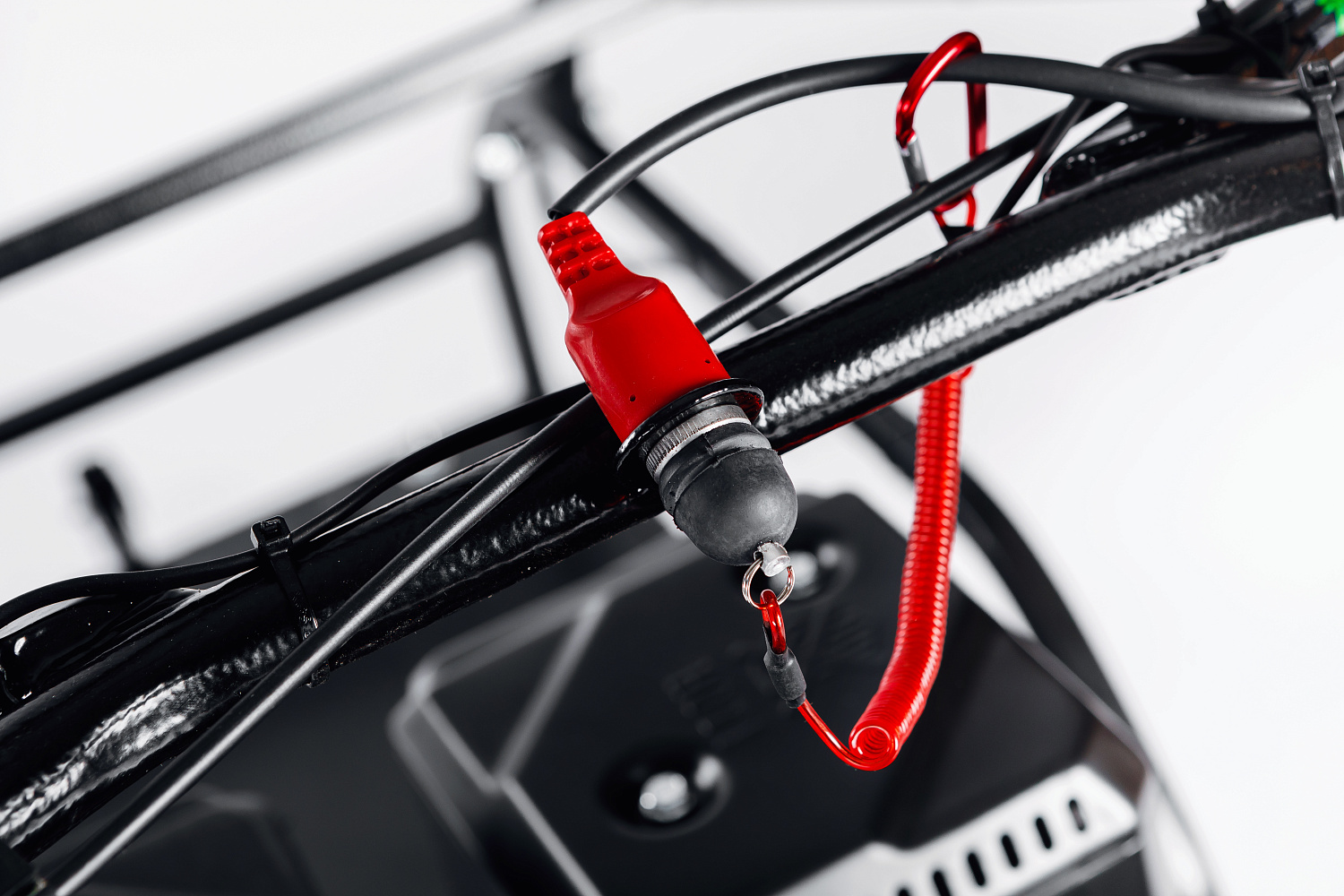 МОТОБУКСИРОВЩИК IKUDZO LONG 2.0 1700/500 EKR19 в Уссурийске