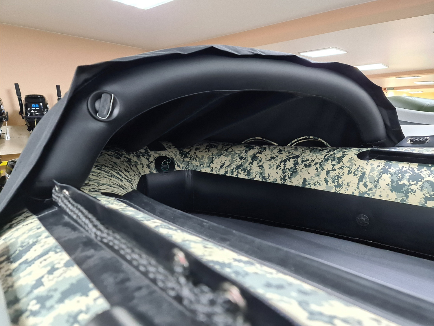 КОМПЛЕКТ НОСОВОГО ТЕНТА К ЛОДКЕ SMARINE AIR MAX 330 ЧЕРНЫЙ в Уссурийске