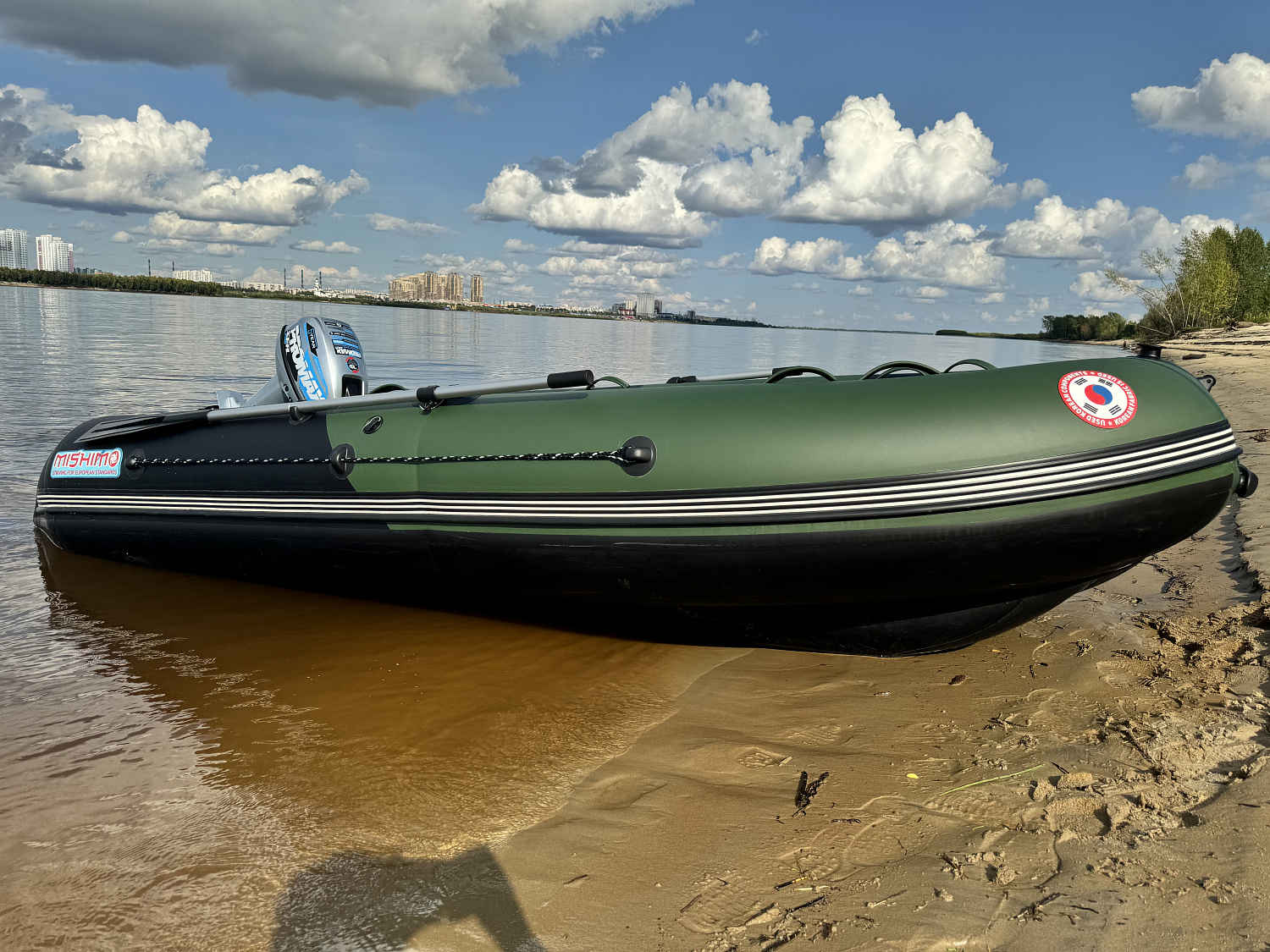 Лодка MISHIMO BIG FLOOR 380 в Уссурийске