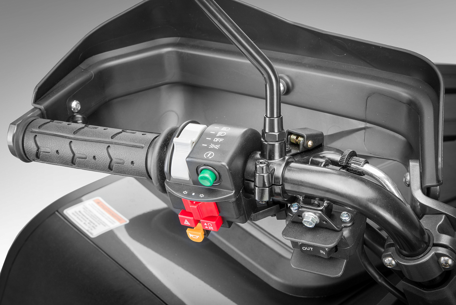  Квадроцикл Segway SNARLER AT6 LE в Уссурийске