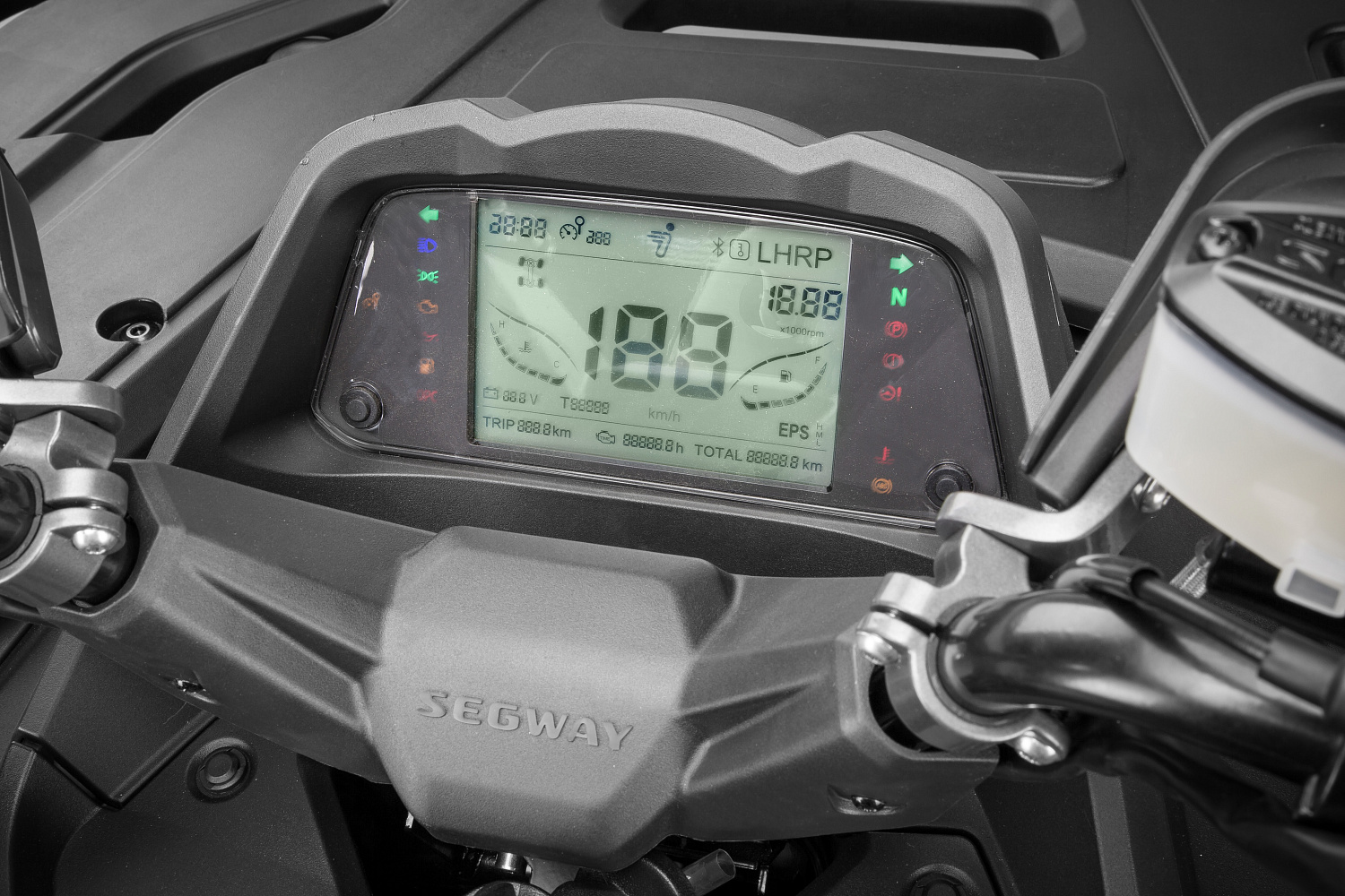  Квадроцикл Segway SNARLER AT6 LE в Уссурийске