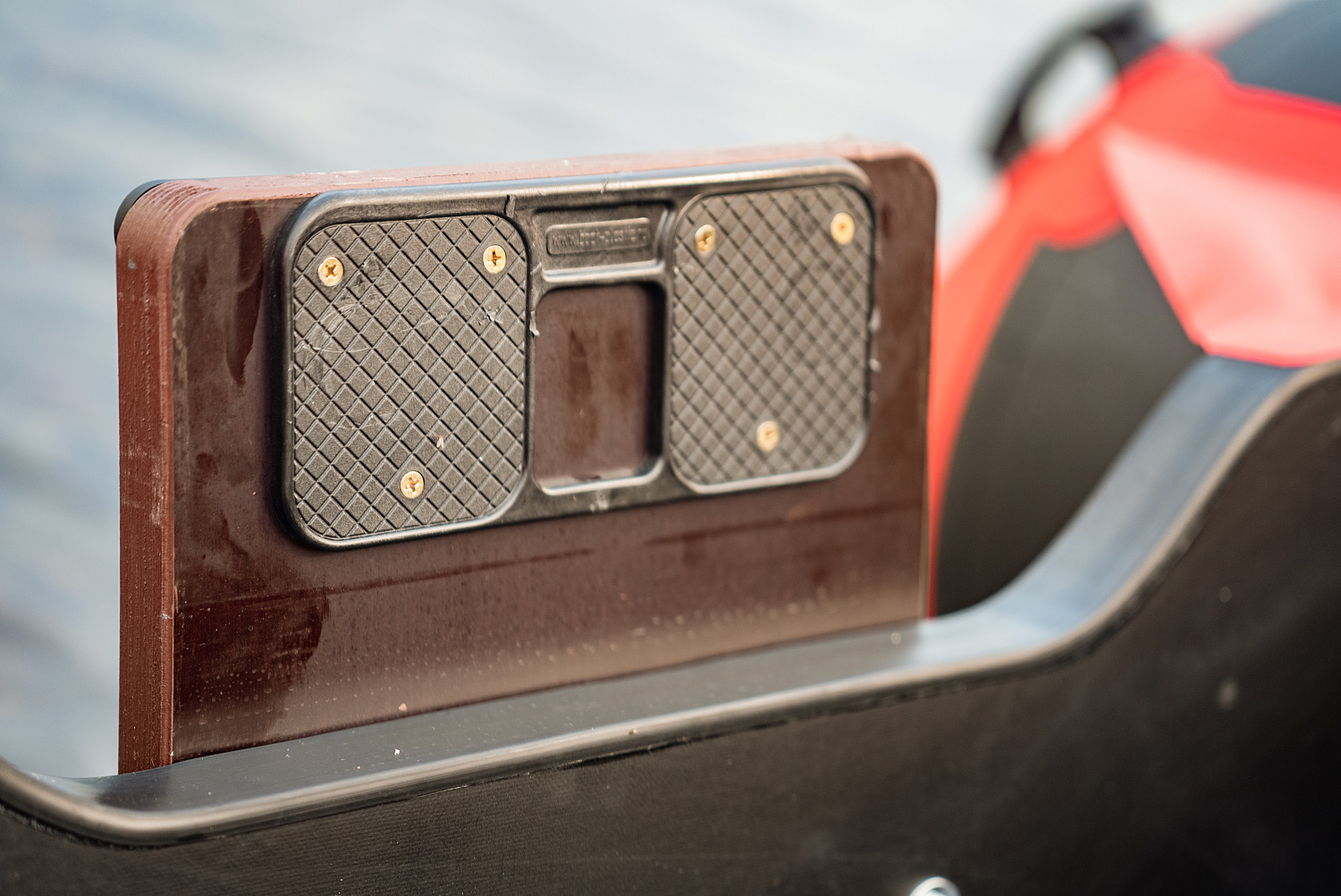 Лодка MISHIMO RIVER FJET PRO 430  под водомет в Уссурийске