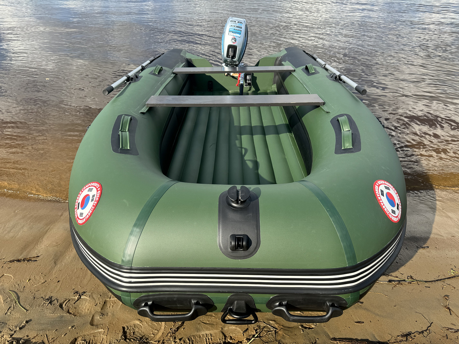 Лодка MISHIMO BIG FLOOR 400 в Уссурийске